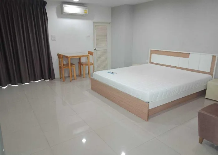 Townhouse Siam Privi Hotel 3*
