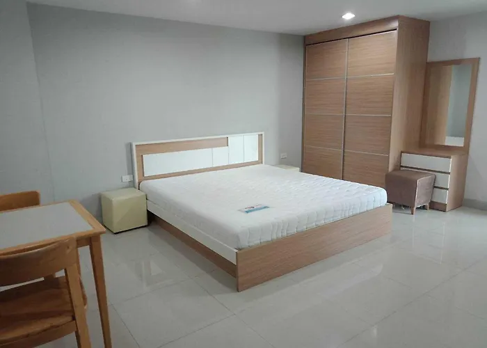 Townhouse Siam Privi Hotel 3* 방콕