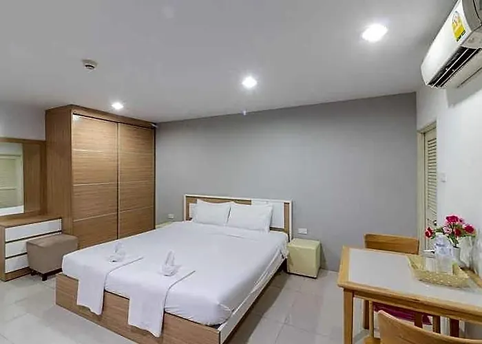 Townhouse Siam Privi Hotel 3*